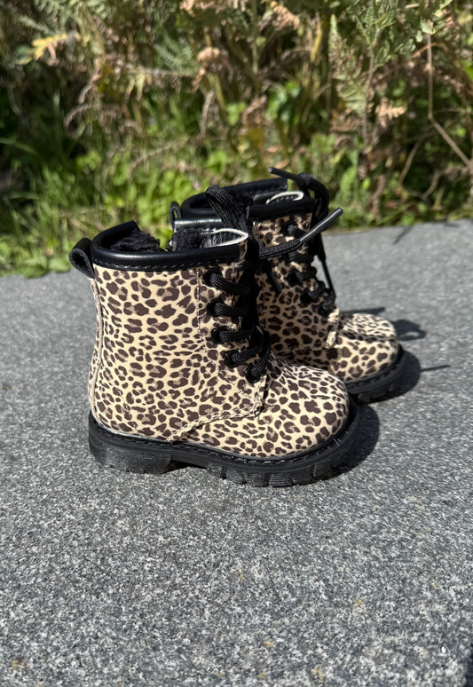BOOTS | Leopard