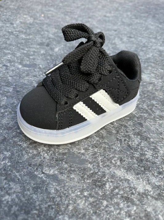 SNEAKER | Zwart
